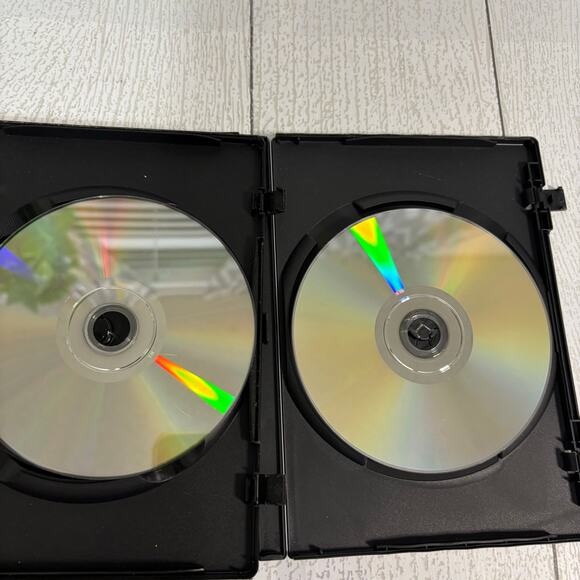 Movie Night 12 Comedy & RomCom Movies Crocodile Dundee, Spy, P.S. I Love You - Picture 12 of 13